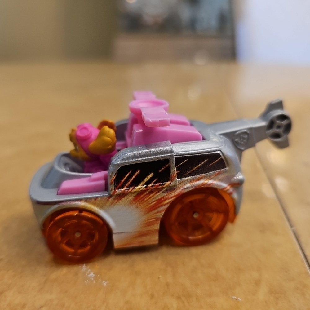True Metal Paw Patrol Die-Cast Vehicle Skye Toy